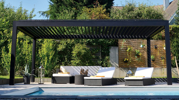 Pre-Packaged Louvered Pergola