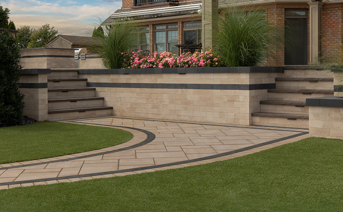 Olde English Non-Tumbled Wall 4 x 8 x 12