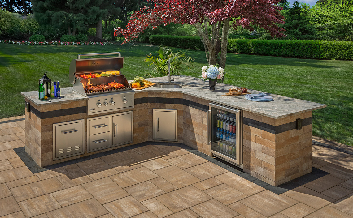 Olde English Non-Tumbled Wall 4 x 8 x 20